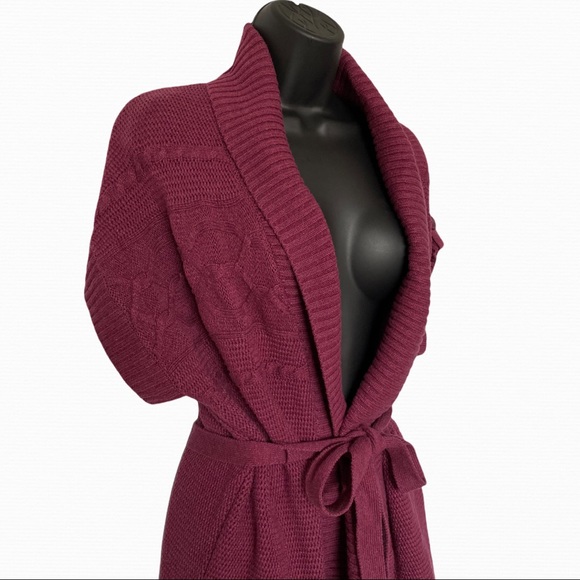Burgundy Short Sleeve Open Front Cardigan w/ Belt - Picture 3 of 8